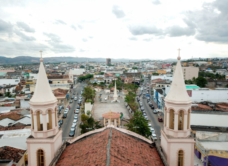 ANUNCIE PAINEL RODOVIÁRIO EM VITÓRIA DE SANTO ANTÃO