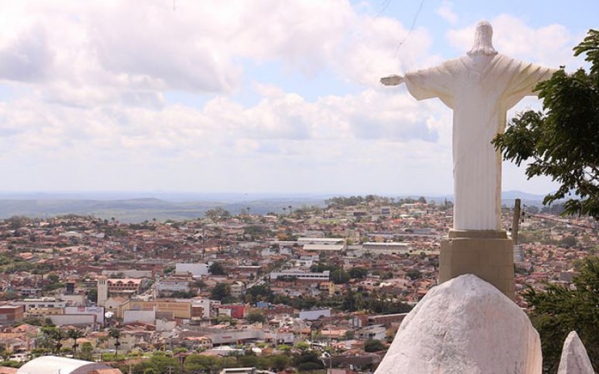 OUTDOOR EM GRAVATÁ